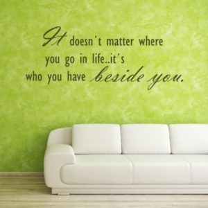 Adesivo Murale Beside You